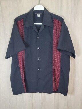 Vintage 90s Johnny Suede Black Short Sleeve Button-Up Shirt Red Textured Panels